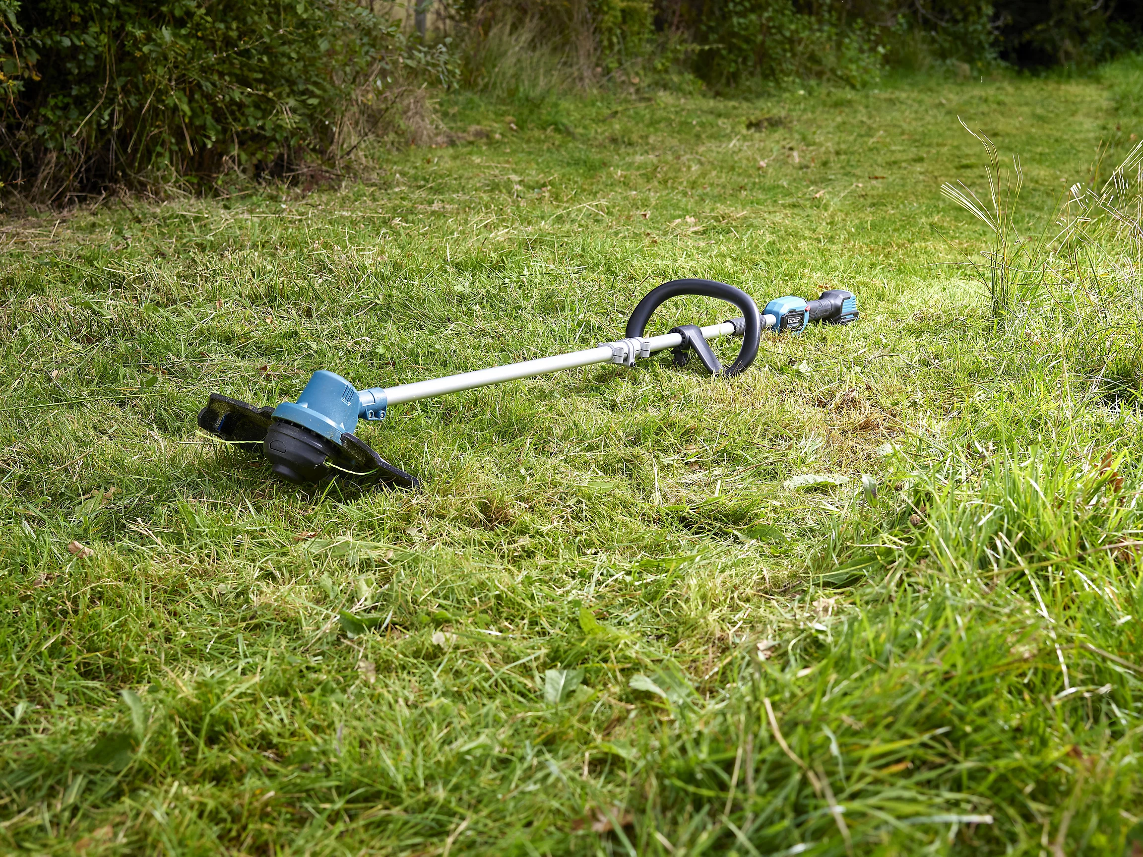 Erbauer 300mm Cordless Grass trimmer - EGT18-Li - KIT - Image 2